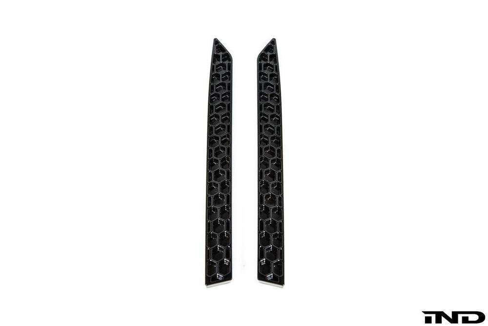 Acexxon BMW G8X M3 / M4 Rear Reflector Insert Set
