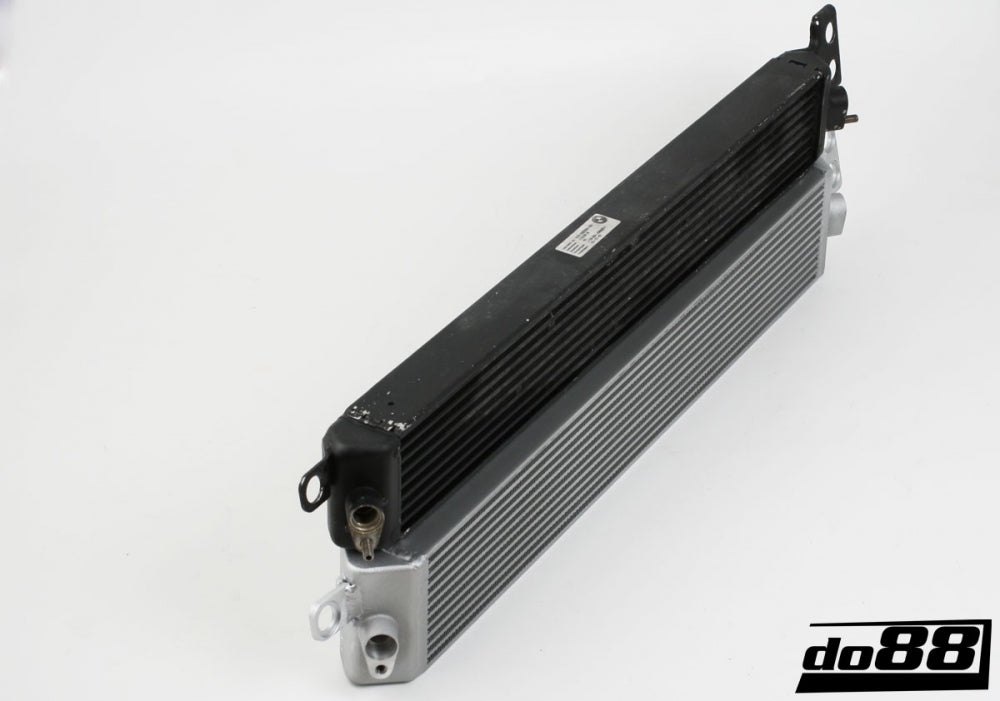 DO88 BMW E9X M3 S65 OIL COOLER OC-100