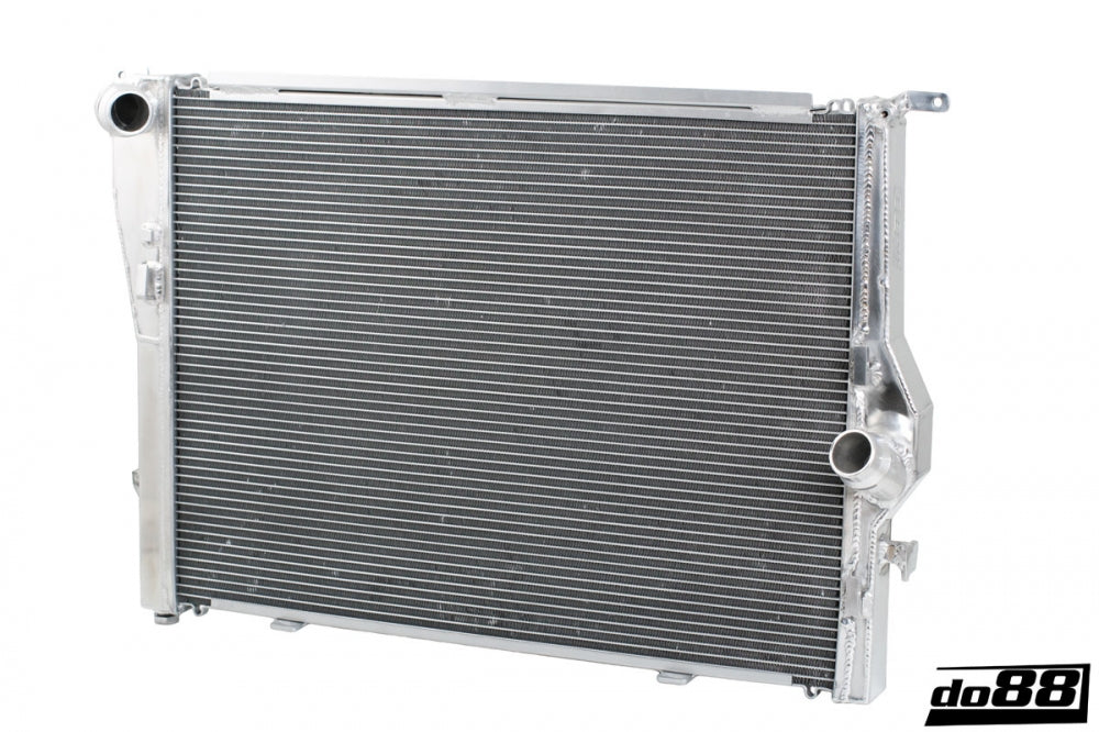 DO88 BMW E9X M3 S65 ALUMINUM RADIATOR WC-190