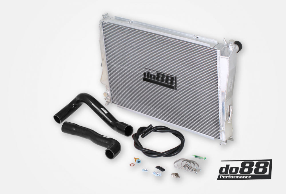DO88 BMW M3 E46 Radiator Aluminum