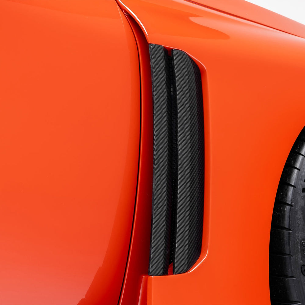 Vorsteiner BMW G87 M2 VRS AERO VENTED FENDERS WITH SIDE SKIRTS CARBON FIBER PP 2X2 GLOSSY