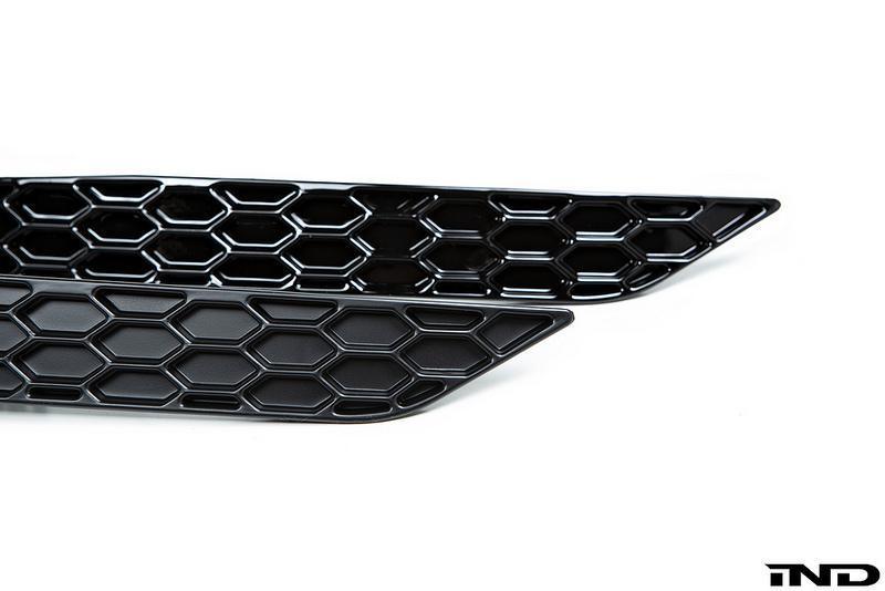 ACEXXON VW MK7.5 GTI Rear Reflector Insert Set - Honeycomb Gloss Black