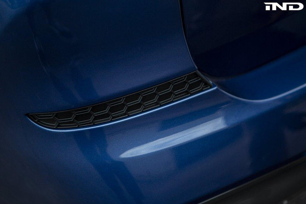 ACEXXON BMW F97 X3M Rear Reflector Insert Set - Honeycomb Matte Black