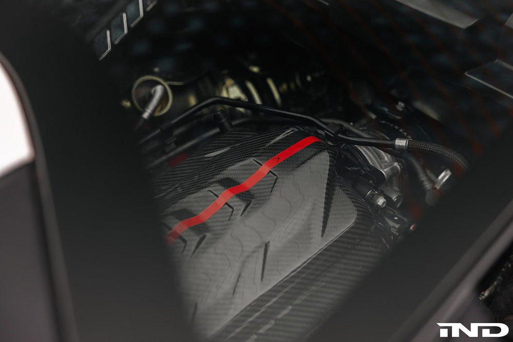 Eventuri Chevrolet C8 Corvette Carbon Fiber Engine Cover