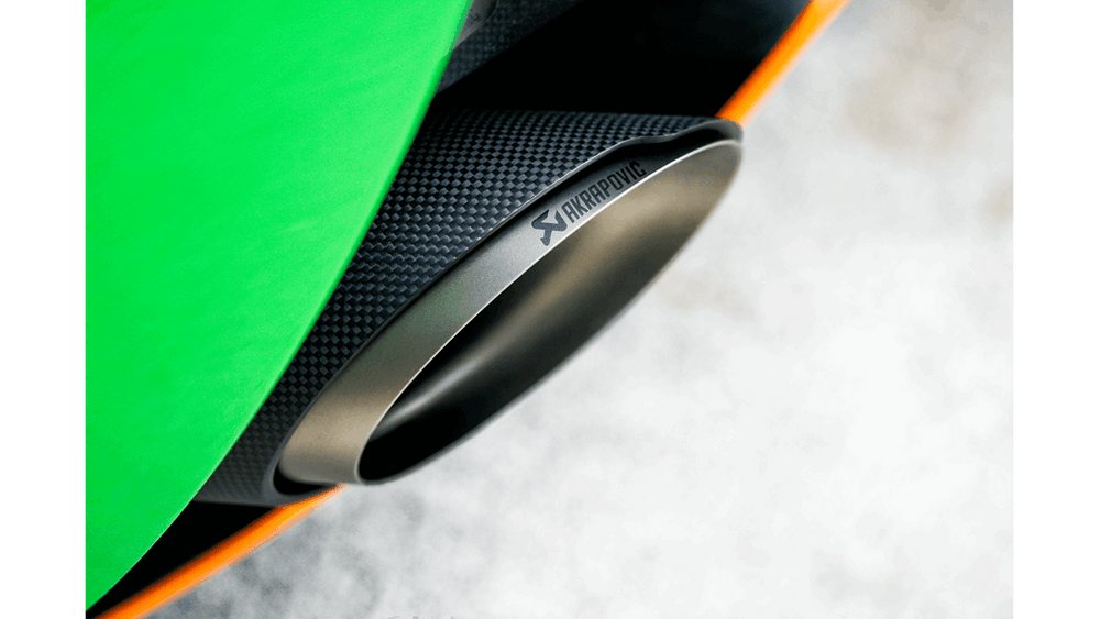 Akrapovic 16-17 McLaren 570S Slip-On Line (Titanium) w/ Carbon Tips