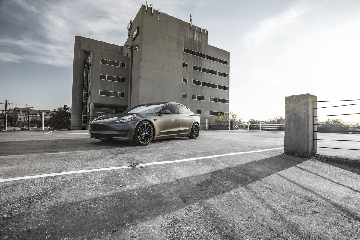 Vorsteiner V-FF 109 20x9.0 5x114 38S / 64 CB (Tesla 3) Carbon Graphite