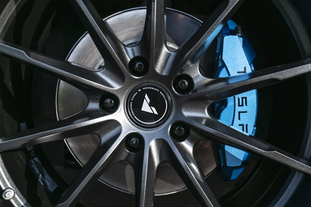 Vorsteiner V-FF 109 20x9.0 5x114 38S / 64 CB (Tesla 3) Carbon Graphite