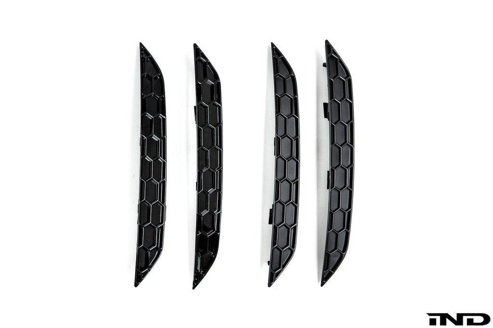 ACEXXON Audi B9 S5 Rear Reflector Insert Set - Honeycomb Gloss Black