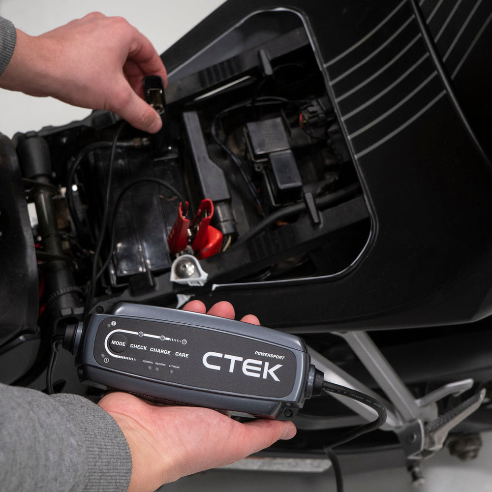 CTEK Battery Charger - CT5 Powersport - 2.3A