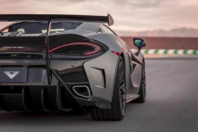 Vorsteiner Mclaren 570S 570-VX Aero Rear Bumper w/ Rear Diffuser Carbon Fiber PP 2x2 Glossy